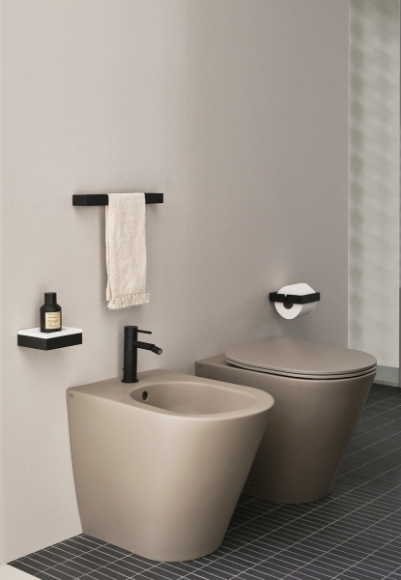 WC Mare (montowana do ścoany) ceramika  w kolorze ceramika cielo